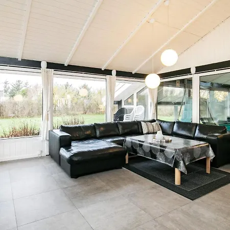Four-bedroom In Hjorring 8